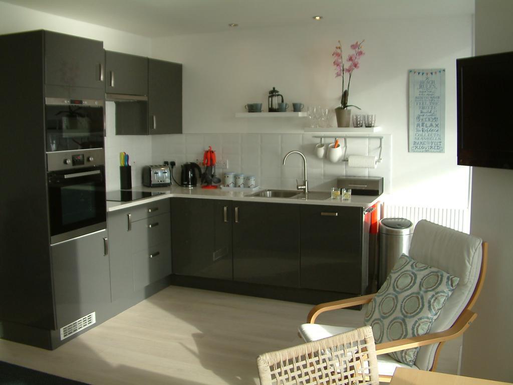 קריקיאז Marine Terrace Apartments מראה חיצוני תמונה
